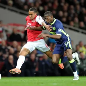 Theo Walcott vs. Maynor Figueroa: Battle at Emirates Stadium - Arsenal v Wigan Athletic, Premier League 2011-12