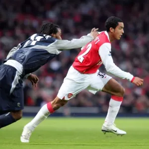 Theo Walcott vs. Ricardo Gardner: A FA Cup Battle at Emirates Stadium, Arsenal vs. Bolton Wanderers (1:1) Theo Walcott vs. Ricardo Gardner: A FA Cup Battle at Emirates Stadium, Arsenal vs. Bolton Wanderers (1:1)