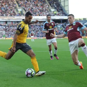 Theo Walcott vs Stephen Ward: A Footballing Battle at Turf Moor - Premier League 2016-17 Theo Walcott vs Stephen Ward: A Footballing Battle at Turf Moor - Premier League 2016-17