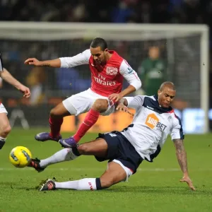 Theo Walcott vs Zat Knight: Intense Battle at Bolton Wanderers vs Arsenal (2011-12) Theo Walcott vs Zat Knight: Intense Battle at Bolton Wanderers vs Arsenal (2011-12)
