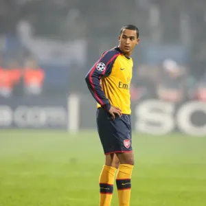Theo Walcott's Battle in Kiev: Arsenal vs. Dynamo 1-1, UEFA Champions League, Group G