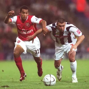 Theo Walcott's Brilliant Brace: Arsenal Cruise Past West Brom in Carling League Cup