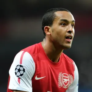 Theo Walcott's Brilliant Performance: Arsenal's 2-0 UEFA Champions League Victory over Borussia Dortmund (November 23, 2011)