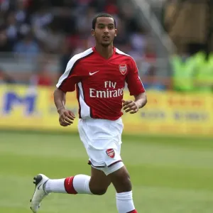 Theo Walcott's Debut: Arsenal's Win Against Barnet (1:2), Pre-Season Friendly 2008 Theo Walcott's Debut: Arsenal's Win Against Barnet (1:2), Pre-Season Friendly 2008