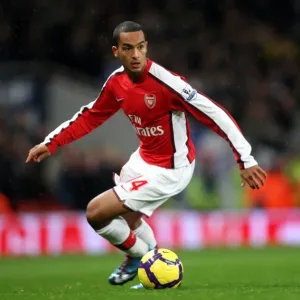 Theo Walcott's Disappointing Night: Arsenal 0-3 Chelsea, Barclays Premier League, Emirates Stadium (November 29, 2009) Theo Walcott's Disappointing Night: Arsenal 0-3 Chelsea, Barclays Premier League, Emirates Stadium (November 29, 2009)