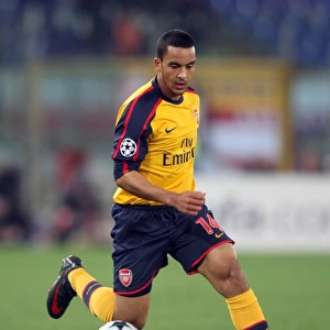 Theo Walcott's Dramatic Penalty Miss: Arsenal vs. AS Roma in UEFA Champions League