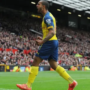 Theo Walcott's Dramatic Winner: Arsenal Triumphs over Manchester United in the Premier League 2014-15 Theo Walcott's Dramatic Winner: Arsenal Triumphs over Manchester United in the Premier League 2014-15