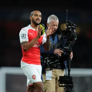 Theo Walcott's Emotional Reaction: Arsenal FC vs Olympiacos FC, UEFA Champions League, 2015