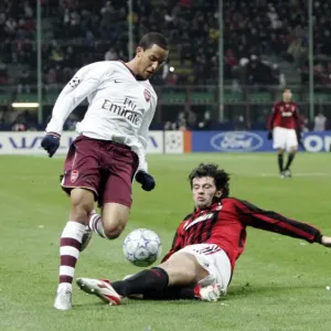 Theo Walcott's Game-Changing Run: Arsenal's Unforgettable 2-0 Victory Over Milan in the Champions League, 2008