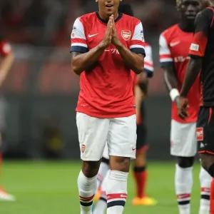 Theo Walcott's Goal: Arsenal's Victory in Nagoya Grampus 2013-14 Pre-Season Match
