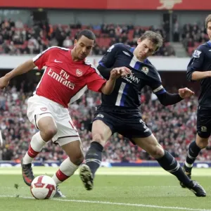 Theo Walcott's Hat-Trick: Arsenal Crushes Blackburn 4-0 Theo Walcott's Hat-Trick: Arsenal Crushes Blackburn 4-0