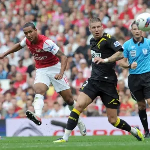 Theo Walcott's Hat-Trick: Arsenal Dominates Bolton Wanderers 3-0 in Premier League Theo Walcott's Hat-Trick: Arsenal Dominates Bolton Wanderers 3-0 in Premier League
