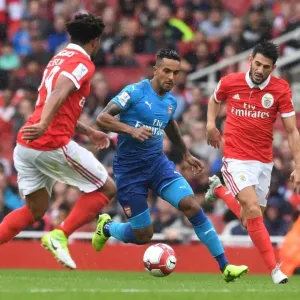 Theo Walcott's Impressive Outmaneuver of Pizzi: Arsenal vs SL Benfica - Emirates Cup 2017-18 Theo Walcott's Impressive Outmaneuver of Pizzi: Arsenal vs SL Benfica - Emirates Cup 2017-18