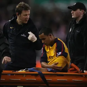 Theo Walcott's Injury Marrs Arsenal's Hard-Fought 2-1 Victory Over Stoke, 2008