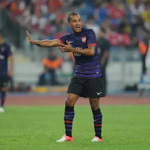 Theo Walcott's Pre-Season Goals: Arsenal Overcome Malaysia 2-1