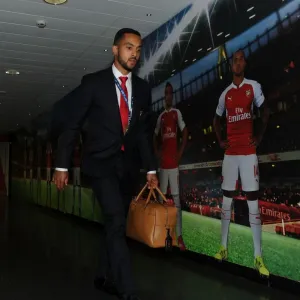 Theo Walcott's Readiness: Arsenal FC's Champion Preparation vs FC Basel (2016-17) Theo Walcott's Readiness: Arsenal FC's Champion Preparation vs FC Basel (2016-17)