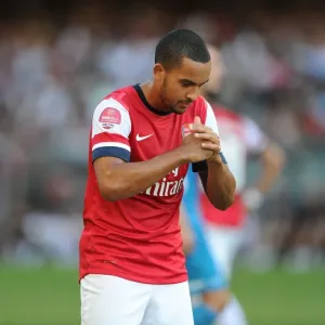 Theo Walcott's Respectful Chinese Goal Celebration: Arsenal's Victory Over Kitchee FC in Hong Kong, 2012 Theo Walcott's Respectful Chinese Goal Celebration: Arsenal's Victory Over Kitchee FC in Hong Kong, 2012
