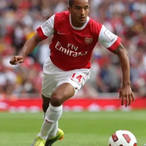 Theo Walcott's Stalemate: Arsenal vs AC Milan, Emirates Cup Pre-Season 2010 Theo Walcott's Stalemate: Arsenal vs AC Milan, Emirates Cup Pre-Season 2010