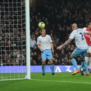 Theo Walcott's Stunning FA Cup Goal: Arsenal vs. Aston Villa (2011-12)