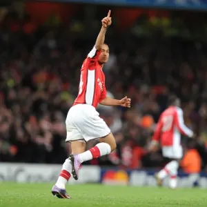 Theo Walcott's Thriller: Arsenal's Unforgettable Goal Against Barcelona, 2010 UEFA Champions League Quarterfinal