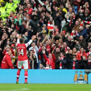 Theo Walcott's Thrilling Goal: Arsenal's Victory at Manchester City (Premier League 2013-14) Theo Walcott's Thrilling Goal: Arsenal's Victory at Manchester City (Premier League 2013-14)