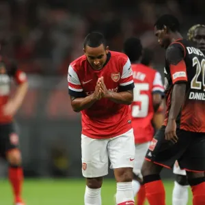 Theo Walcott's Thrilling Goal: Arsenal's Victory over Nagoya Grampus in the 2013 Toyota Tour