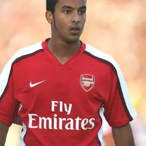 Theo Walcott's Thrilling Performance: Szombathely vs. Arsenal (2008-09) - 1:1 Draw Theo Walcott's Thrilling Performance: Szombathely vs. Arsenal (2008-09) - 1:1 Draw