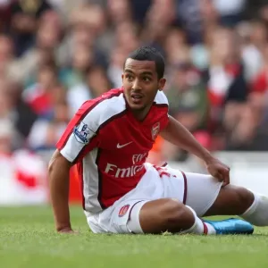 Theo Walcott's Unforgettable Performance: Arsenal's Thrilling 6-2 Victory Over Blackburn Rovers in the Premier League