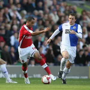 Theo Walcott's Unstoppable Performance: Arsenal Crushes Blackburn 4-0 Theo Walcott's Unstoppable Performance: Arsenal Crushes Blackburn 4-0
