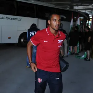 Theo Walcott's Victory: Arsenal Overpowers Legia Warsaw 5-6 in Warsaw Theo Walcott's Victory: Arsenal Overpowers Legia Warsaw 5-6 in Warsaw