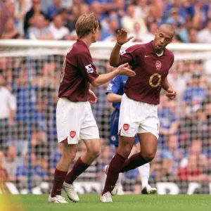 Thierry Henry and Alex Hleb (Arsenal). Chelsea 1: 0 Arsenal. FA Premier League