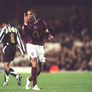 Thierry Henry Print - Arsenal vs Juventus 2006 Thierry Henry Print - Arsenal vs Juventus 2006