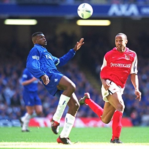 Thierry Henry (Arsenal) Marcel Desailly (Chelsea). Arsenal 2: 0 Chelsea