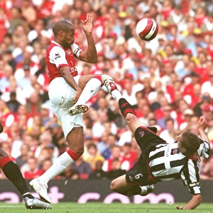 Thierry Henry (Arsenal) Phil Jagielka and Claude Davis (Sheff Utd)