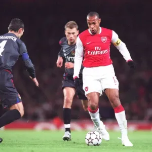 Thierry Henry (Arsenal) Sergei Ignashevich (CSKA)
