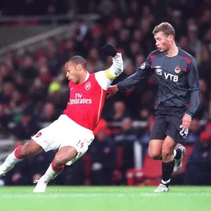 Thierry Henry (Arsenal) Vasili Berezutskiy (CSKA)