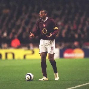Thierry Henry at Arsenal's Highbury: 0-0 Stalemate Against Real Madrid in the UEFA Champions League, 2006 Thierry Henry at Arsenal's Highbury: 0-0 Stalemate Against Real Madrid in the UEFA Champions League, 2006