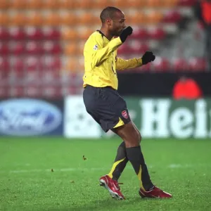 Thierry Henry: Arsenal's Legendary Striker - Shattering the Record with Goal 186 vs. Sparta Prague (UEFA Champions League, 2005)