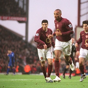 Thierry Henry celebrates scoring Arsenals 1st goal with Jose Reyes and Cesc Fabregas