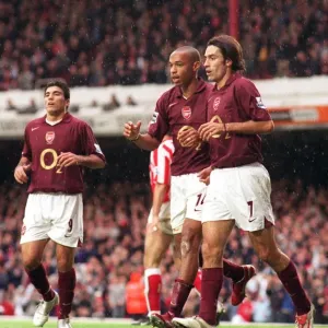 Thierry Henry and Robert Pires: Arsenal's Unforgettable 3-1 Victory Over Sunderland, FA Premier League, Highbury, London, 2005 Thierry Henry and Robert Pires: Arsenal's Unforgettable 3-1 Victory Over Sunderland, FA Premier League, Highbury, London, 2005