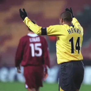 Thierry Henry: Shattering Arsenal's Record with Goal Number 186 (2005) - Arsenal's Legendary Striker Becomes the Club's All-Time Leading Goalscorer in UEFA Champions League Match against Sparta Prague
