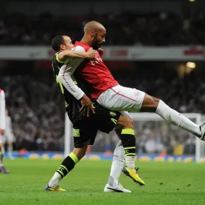 Thierry Henry vs Andros Townsend: A FA Cup Showdown at the Emirates (2011-12)