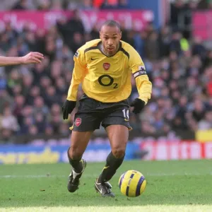 Thierry Henry vs Mark Delaney: A Battle at Villa Park, Arsenal vs Aston Villa, FA Premiership, 31/12/05 Thierry Henry vs Mark Delaney: A Battle at Villa Park, Arsenal vs Aston Villa, FA Premiership, 31/12/05