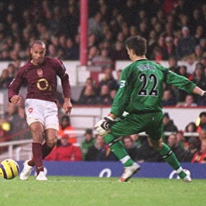Thierry Henry's Brace: Arsenal's Dominant 7-0 Victory over Middlesbrough, FA Premiership, 2006