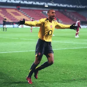 Thierry Henry's Euphoric First Goal: Arsenal's Unstoppable Start in UEFA Champions League vs. Sparta Prague