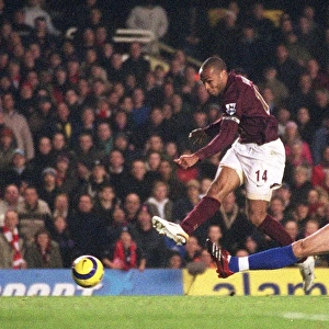 Thierry Henry's Hat-Trick: Arsenal's Historic 7-0 Victory over Middlesbrough, FA Premiership, Highbury, London, 14/1/06