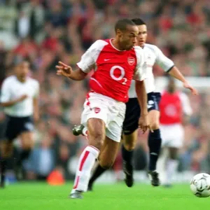 Thierry Henry's Iconic Goal: Arsenal's 3-0 Victory Over Tottenham, 2002