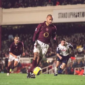 Thierry Henry's Penalty: Arsenal's Unforgettable 4-0 Victory over Portsmouth, FA Premiership, Highbury, London, 28/12/05