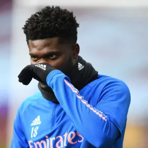 Thomas Partey in Action: Arsenal vs. Aston Villa, Premier League 2021 (Behind Closed Doors)