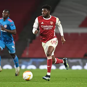 Thomas Partey in Action: Arsenal vs. Olympiacos - Europa League, London 2021 (Behind Closed Doors)